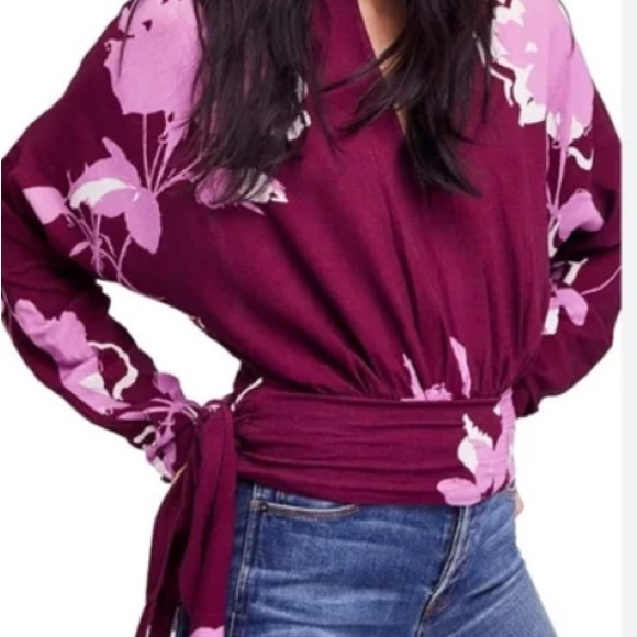 Free People Say You Love Me Floral-Print Keyhole Top - Picture 2 of 3